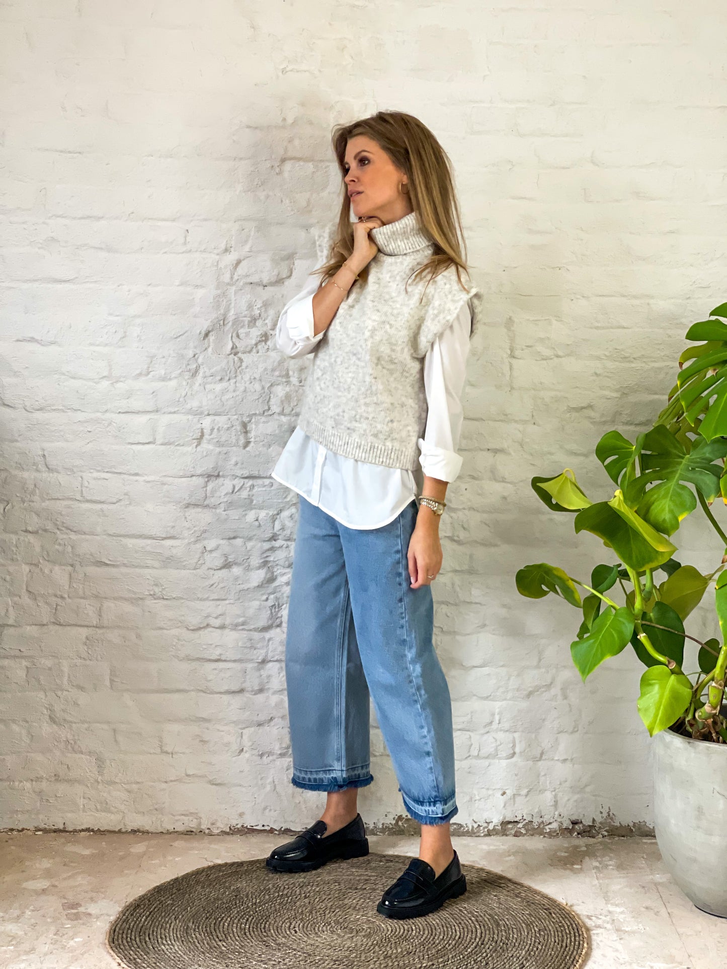 Vince hi-rise wide leg jeans