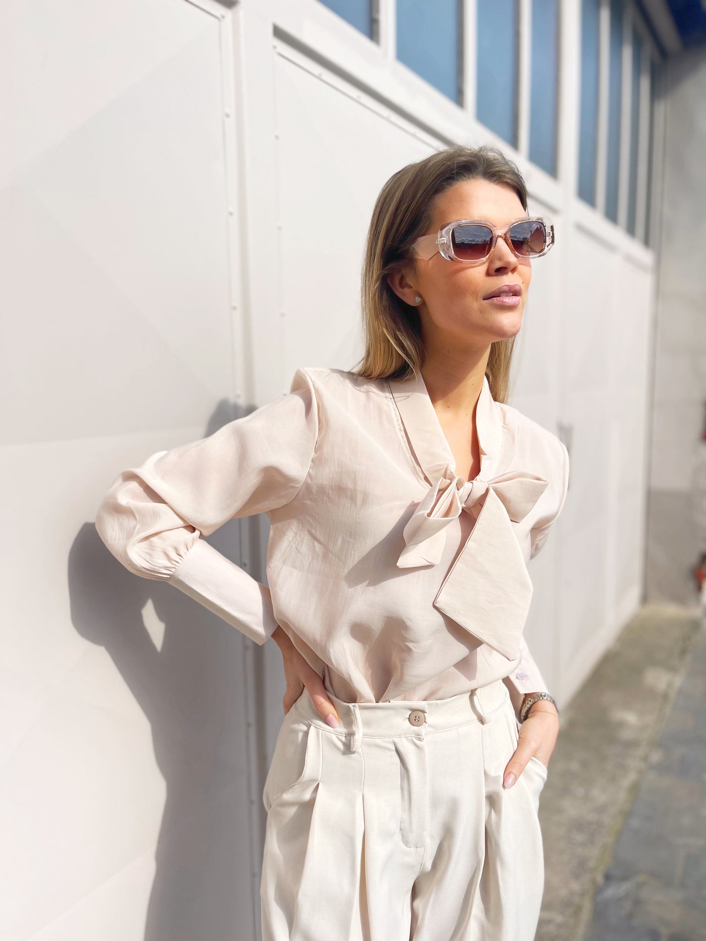 SUNGLASSES